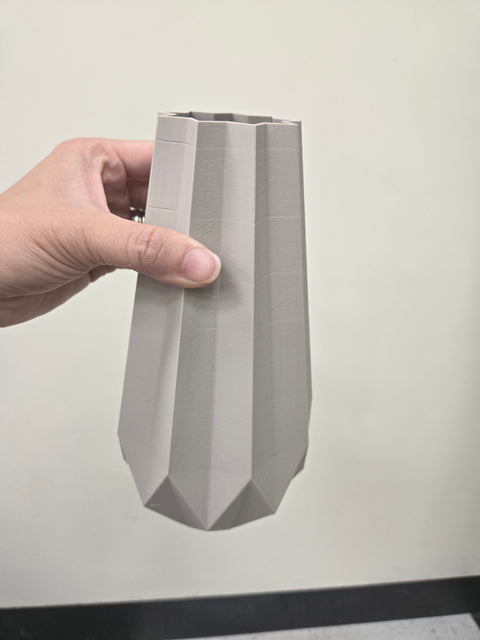 Aoraki Vase - White/Grey