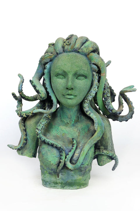 9''x7.25''x10.75'' Medusa Sculpture