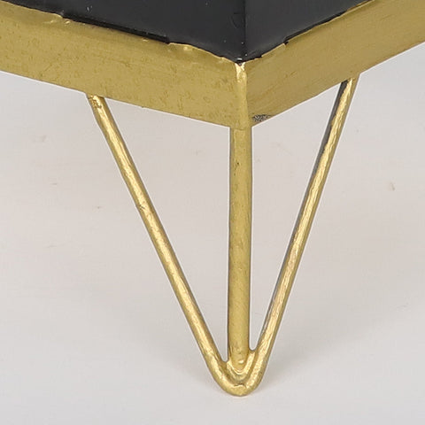 5.5*5.5*12.5''Black Metal House