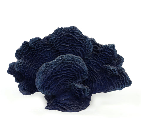 9"x4"x6" Resin table décor