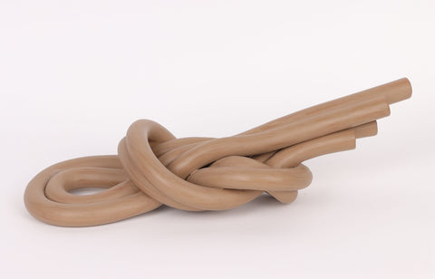 4.5''X2.75''X13''
DÉCOR CORDE NŒUD RÉSINE