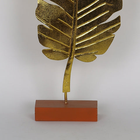 6.75*2*18''Iron&. Gold Leaves Table Décor