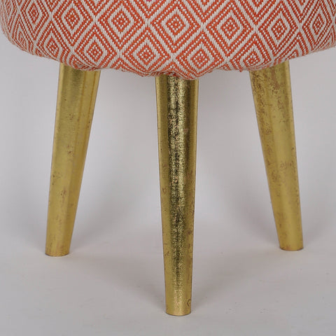 9.5*9.5*13''Cloth Stool With . Stool Leg Décor