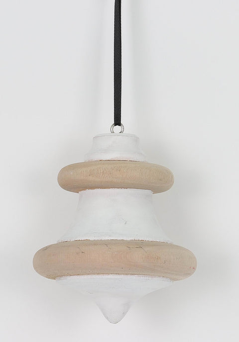 4“ CHRISTMAS ORNAMENT