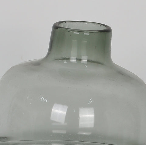 4.5''*7.25'' Glass Vase Décor