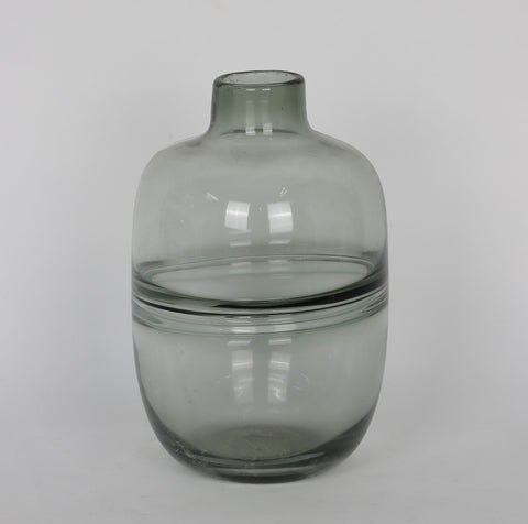 4.5''*7.25'' Glass Vase Décor