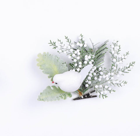 Ensemble de 2pcs 10"H Cardinal blanc avec clip de verdure et de baies blanches