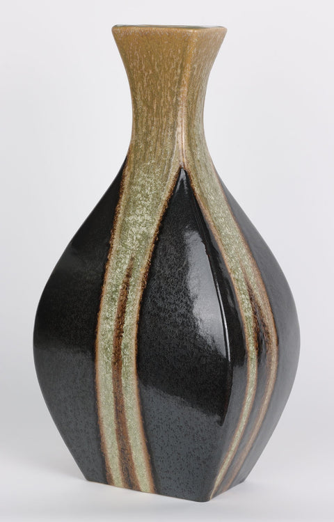 7''X5''X14.5''
Floral Vase Décor