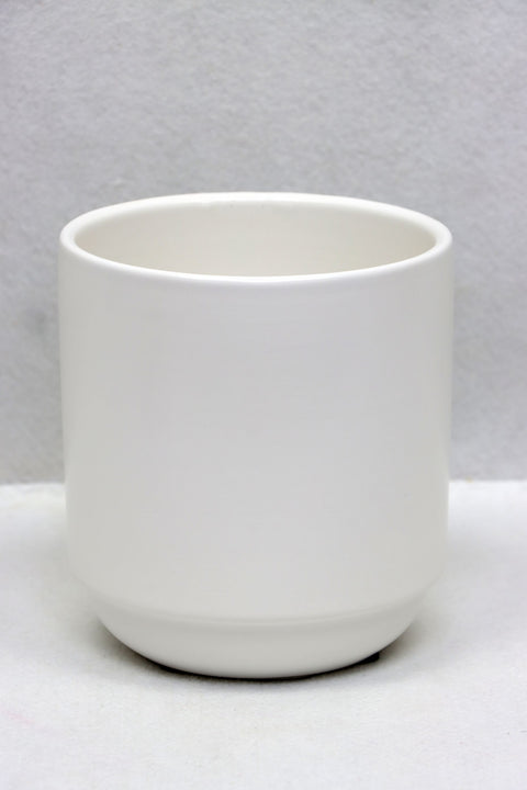 4.7"L X 5.1"H  Ceramic Cup Vase