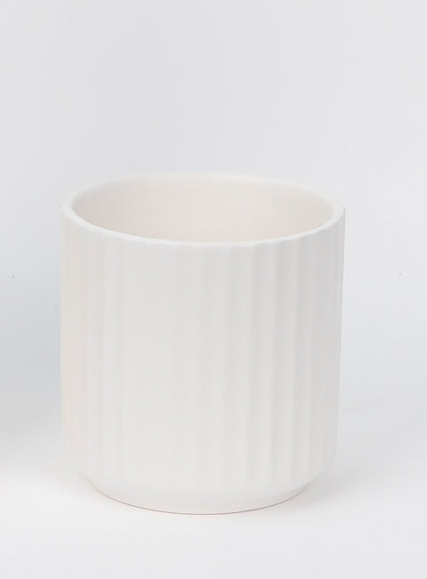 3.875X3.875X4.125"H Ceramic
Flowerpot