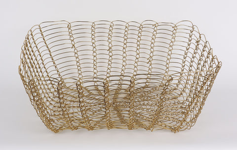 14''X14''X5.5''
Metal Basket Décor
