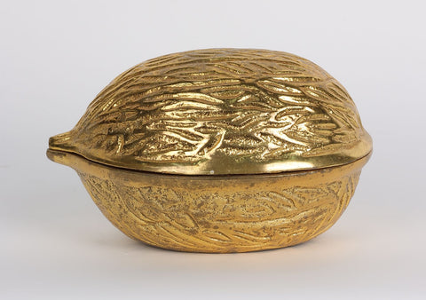 6''X4.25''X3.5'' Golden Nut Table Décor