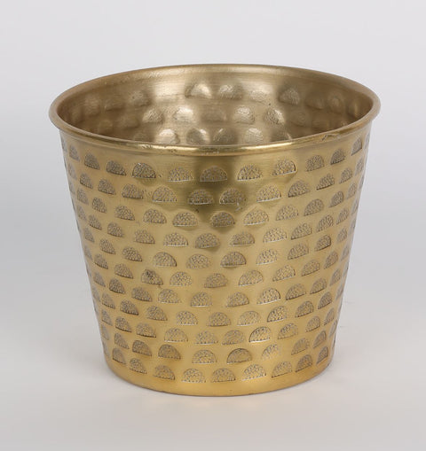 6''X6"X5''
Golden Pot Décor