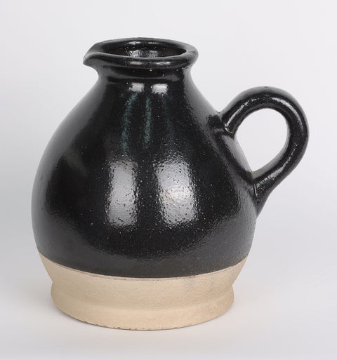 8.375''X7''X7.875''
Ceramic Pot Décor